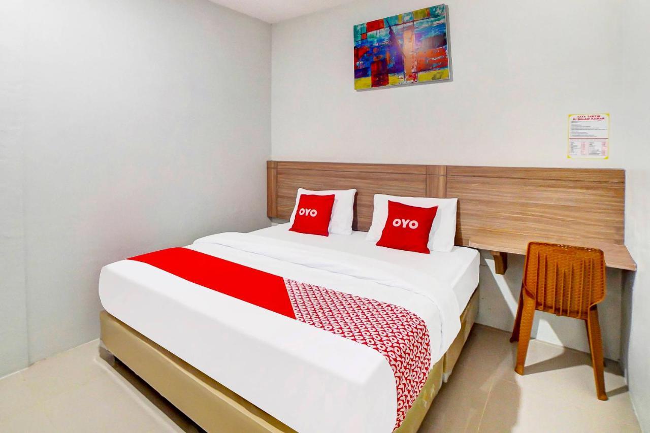 Oyo 91211 Mega Comfort Guest House メダン エクステリア 写真